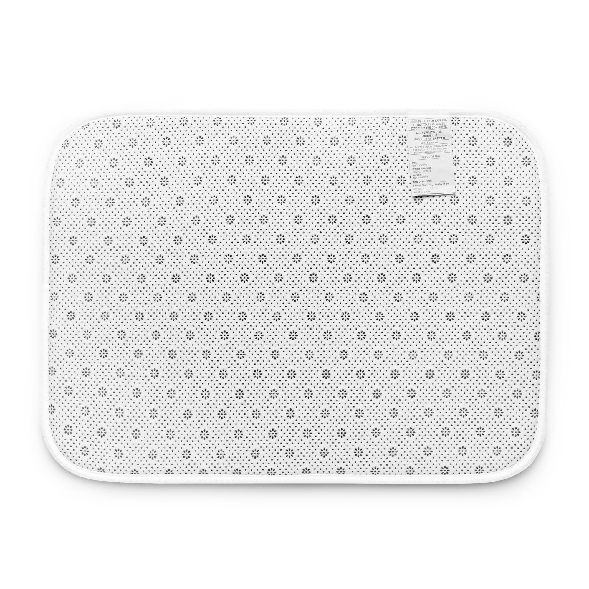 DaKahree: Crown Emblem Noir Pattern™ – Memory foam bath mat - Image 3